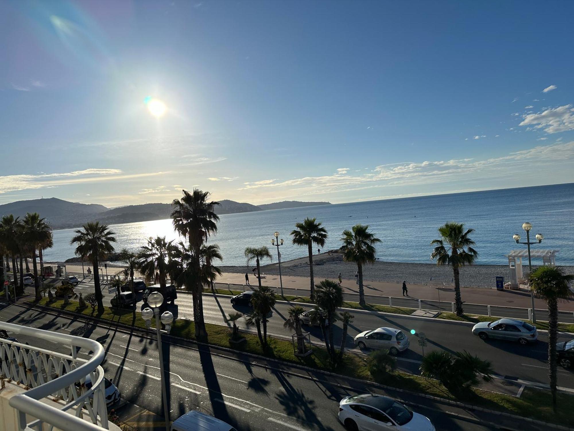 Beach Front, Superbe Appartement Pour 4 Personnes Ніцца Екстер'єр фото